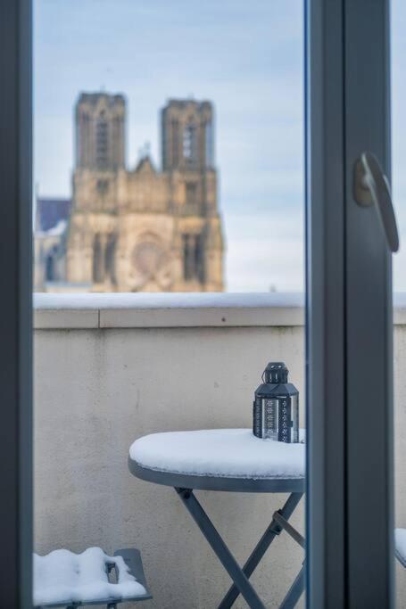 Le Clovis - Cathedrale Leilighet Reims Eksteriør bilde